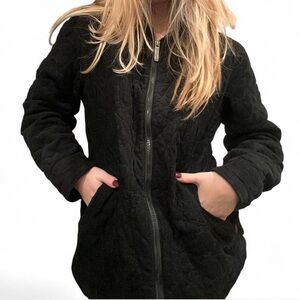 Woolrich black quilted floral embroidered puffer jacket size S